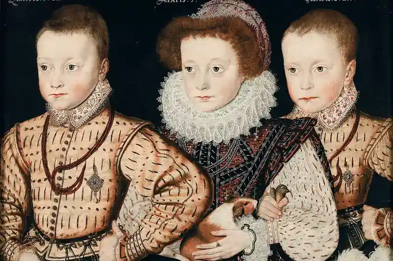 {'en': 'Three children in lace ruffs and embroidered doublets, the middle one holding a small animal, Three Unknown Elizabethan Children, 1580.'}
