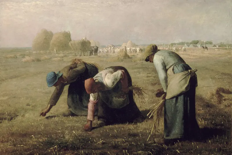 {'fr': 'Trois paysannes courbées ramassent des épis dans un champ moissonné, meules et charrette au fond, Gleaners, Jean-François Millet, 1857.'}